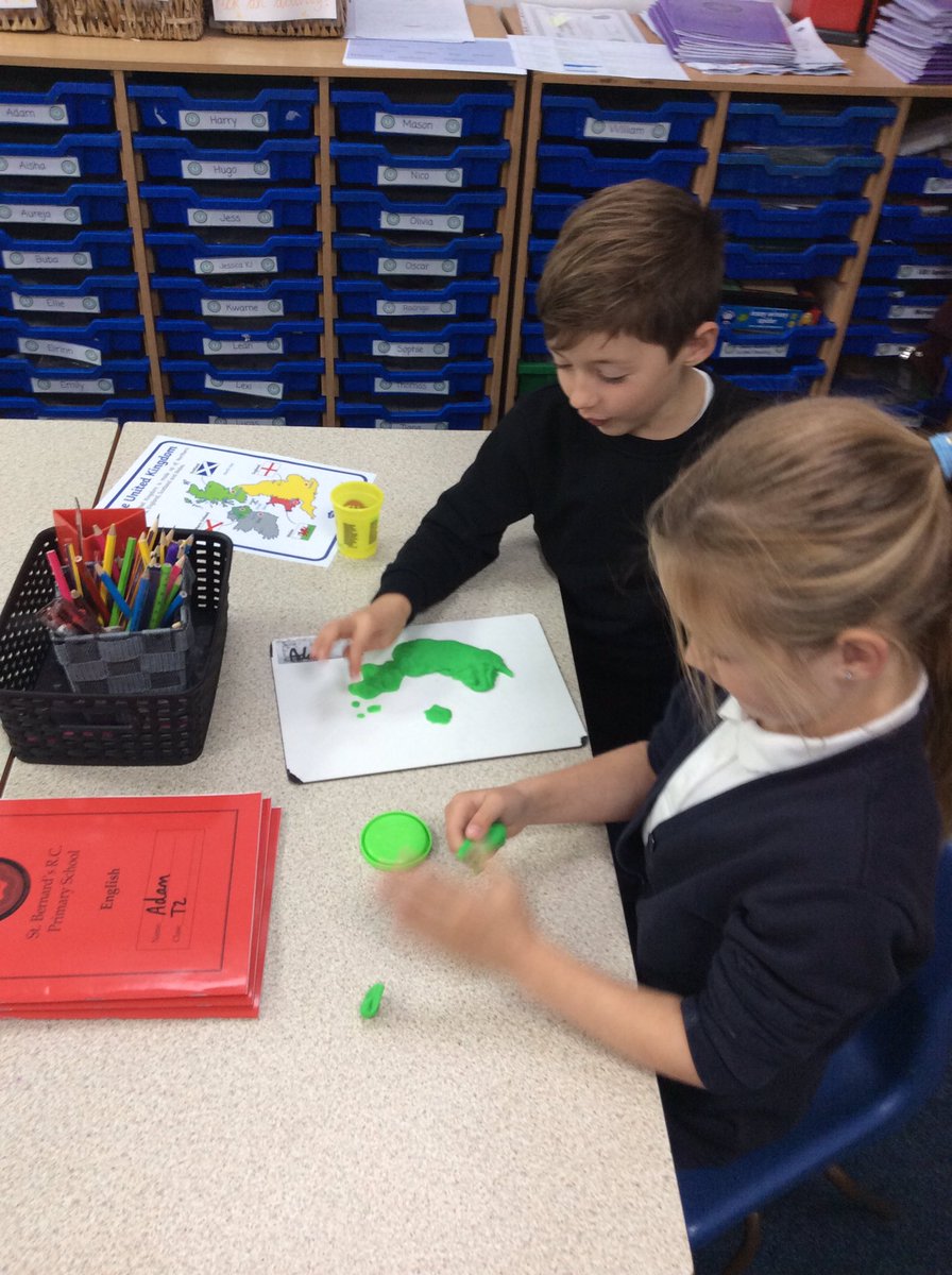 StBernardsep's tweet photo. Team 2 created the UK using play doh! #stbGeography https://t.co/lUGFnfJWRG