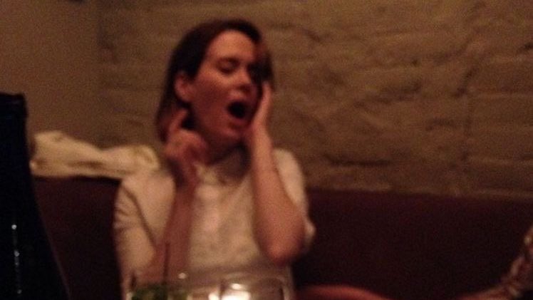 PAULSONLEG4CY's tweet photo. i would sell my soul for one party night with sarah paulson, just saying https://t.co/jiNshjov6o