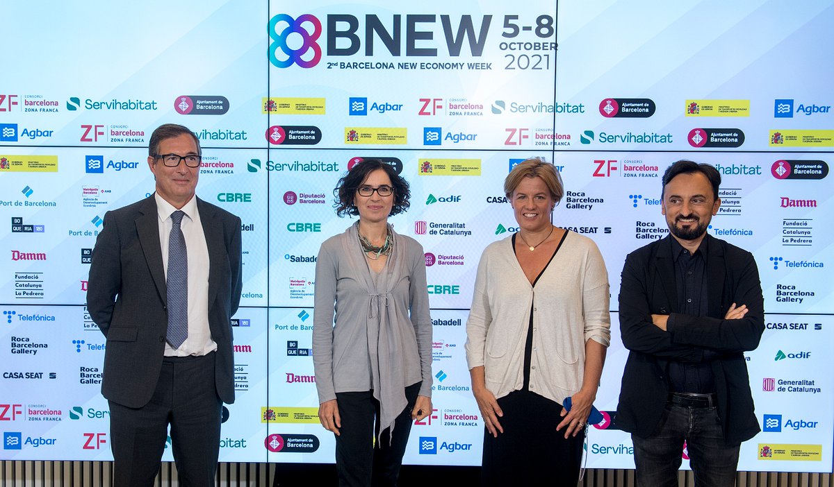 BnewWeek's tweet photo. A punto de dar paso al panel #BEfficient, queremos agradecer su participación a Juan Carlos Álvarez (@SVH_Corp), Cristina Estavillo (@HPEspana), @margaltes (@TechBarcelona) y @pabloryr (@DFactoryBCN) 👏 #BNEW2021 https://t.co/33N56ilrTp