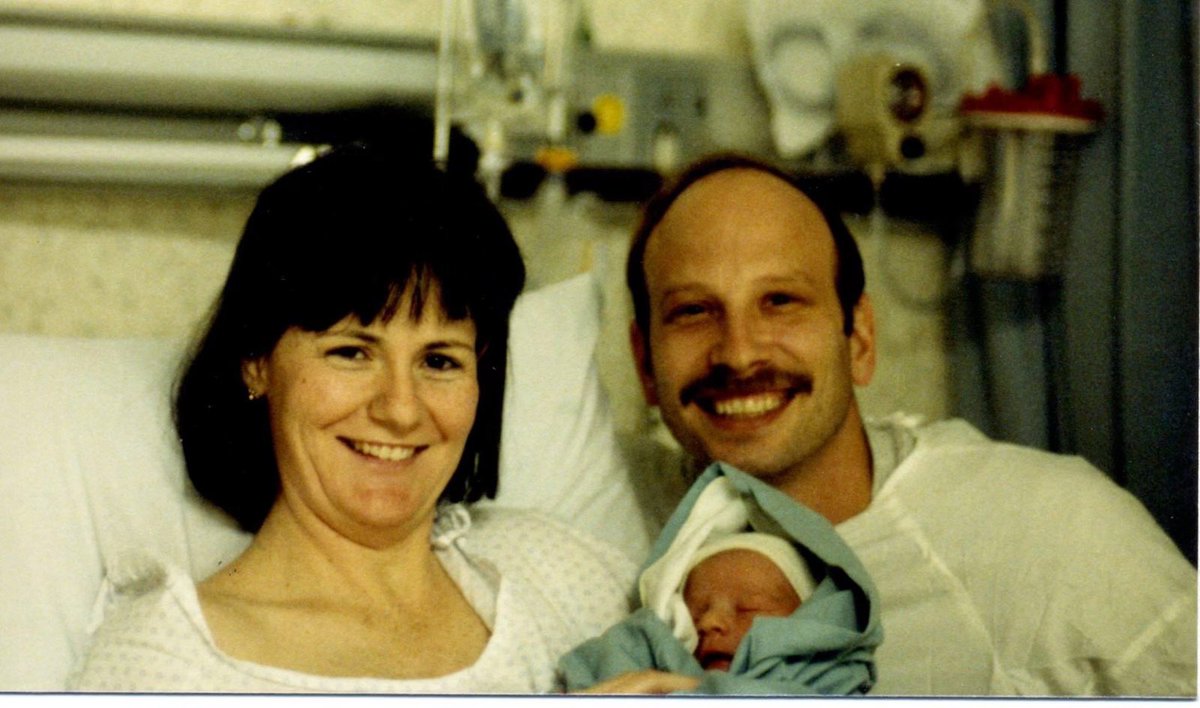 DramaKingMatt's tweet image. How it started vs how it’s going? 

#ThisIs34