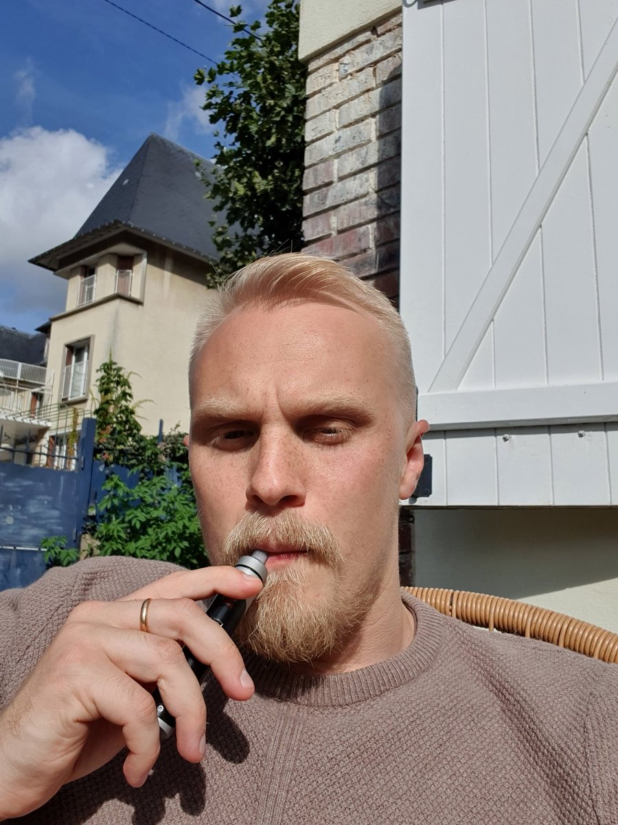 ROMS_HUT tweet media