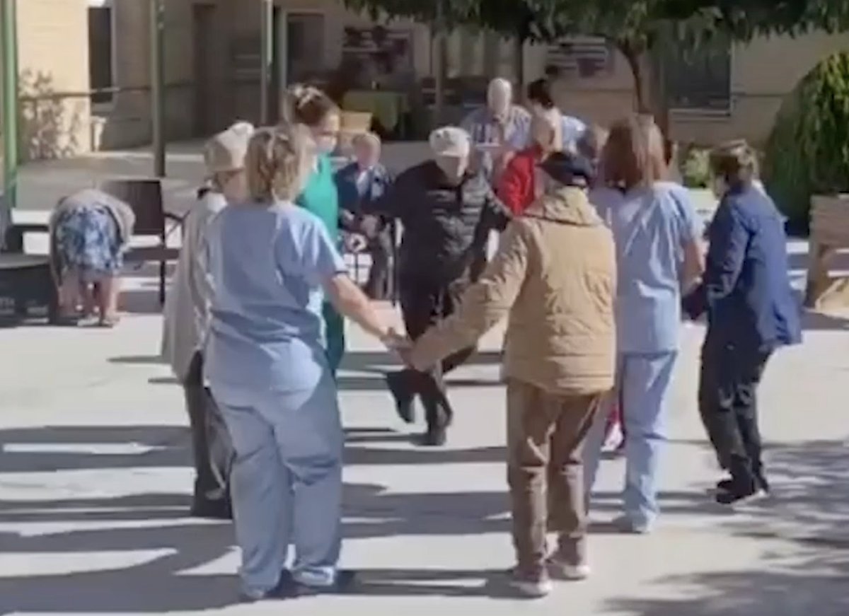 Clínica Josefina Arregui tweet media