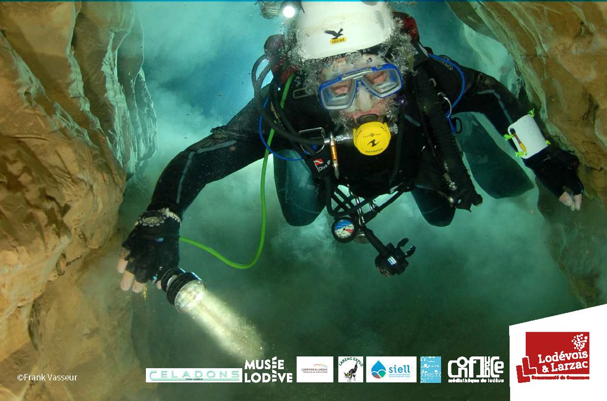 Il se passe des choses insoupçonnées dans nos grottes et cavités souterraines 💦😲 #CONFERENCE sur le thème de l'#eau en #LodevoisLarzac ! 
📍Demain 18h, médiathèque de Lodève ou en retransmission #EnDirect sur notre page Facebook.
🌞Découvrons et valorisons notre #Patrimoine 🌞