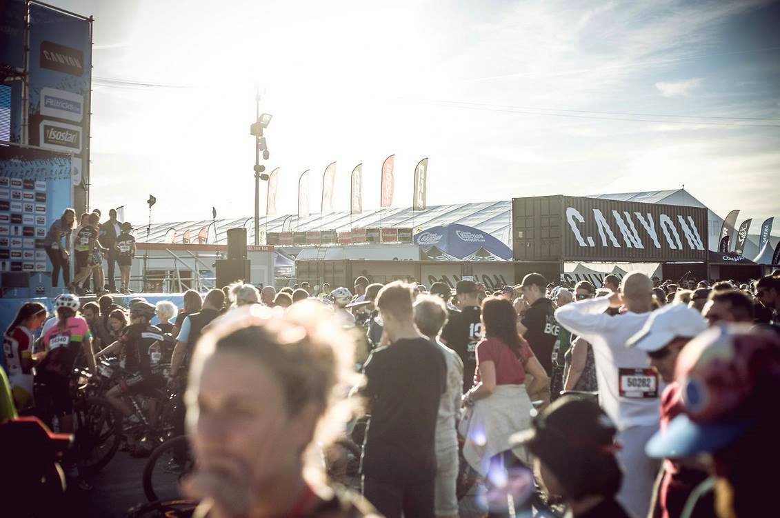 Retrouvez nos ambassadeurs à 15h40 sur le stand Canyon du <a href="/RocdAzur/">Roc d'Azur CIC</a> pour une séance d'autographes!