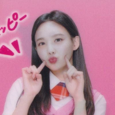 hi! sorry for being inactive lately, i’ve been busy with school and other stuff! I'll try to be back as soon as i can and give you guys more nayeon content! ^-^