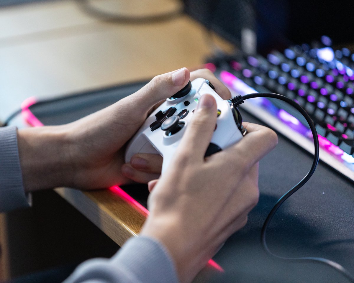 esportsbpc's tweet photo. Yesterday we took part in the first round of the @British_Esports championships. It was a great learning experience and we look forward to next weeks games. 

@BPCollege @BPCMedia #LeagueOfLegends #esports #bpcmedia #bpcyourfuture https://t.co/9v1kuDsoDi
