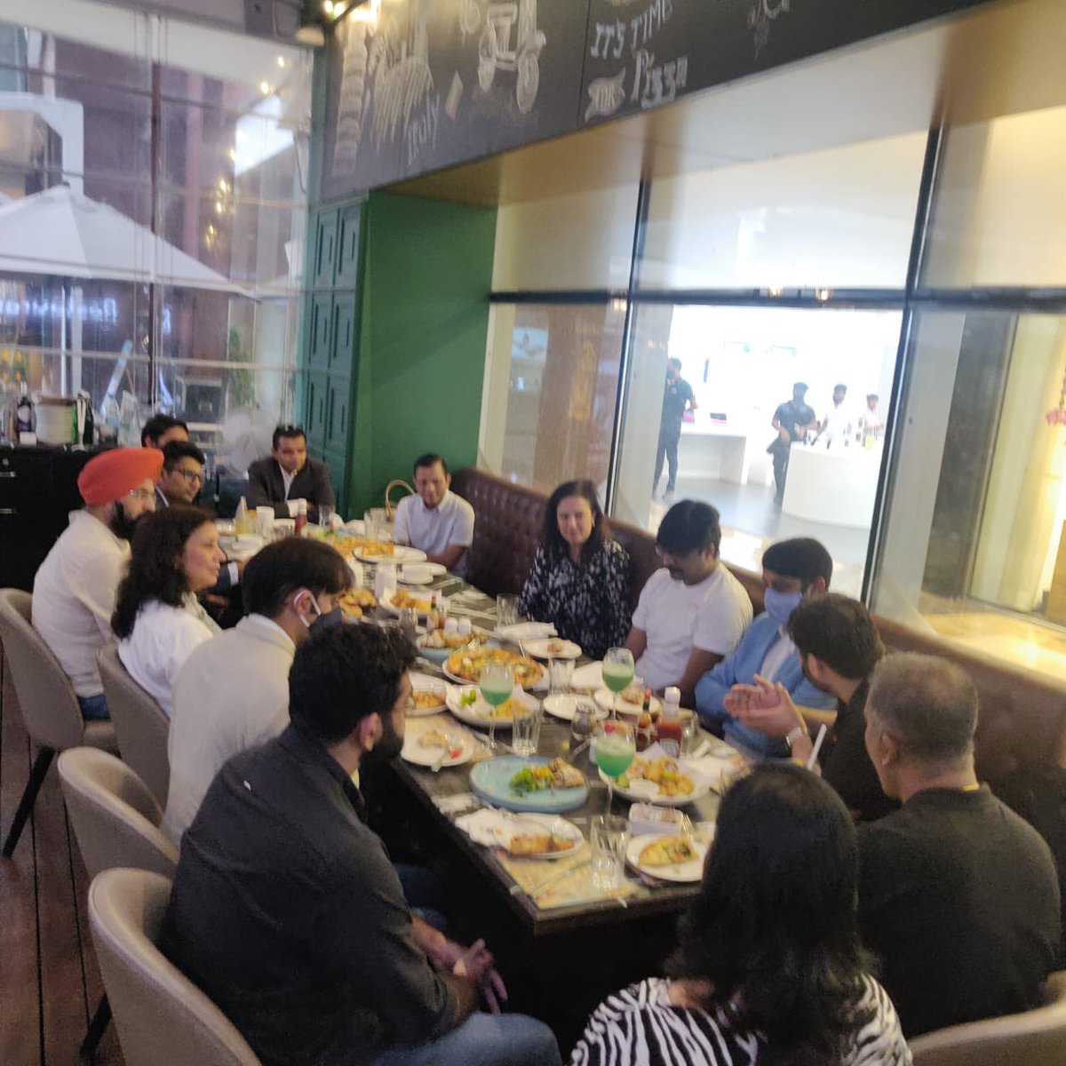 .<a href="/LauraDemetris/">Laura</a> had an excellent conversation with #entrepreneurs currently planning investment and expansion into the UK 🇬🇧.

A testament to the enduring strength of UK as a global hub for investment built on attractive tax regime and high-skill economy. 🇬🇧🇮🇳🌎