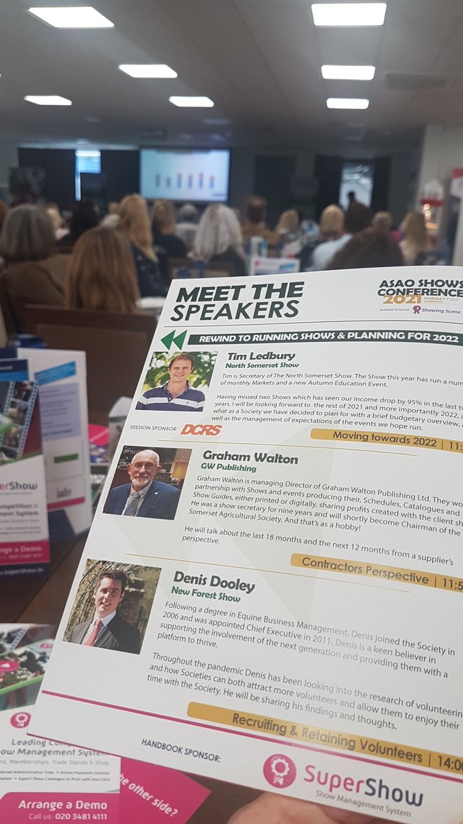 'Reasons for volunteering: my friends and family are doing it, there was a community need, social aspect' some of the reasons shared by Denis Dooley, Conference Chairman and Chief Executive of @NewForestShow, talking about Reruiting & Retaining Volunteers. #agrishows @ASAOshows