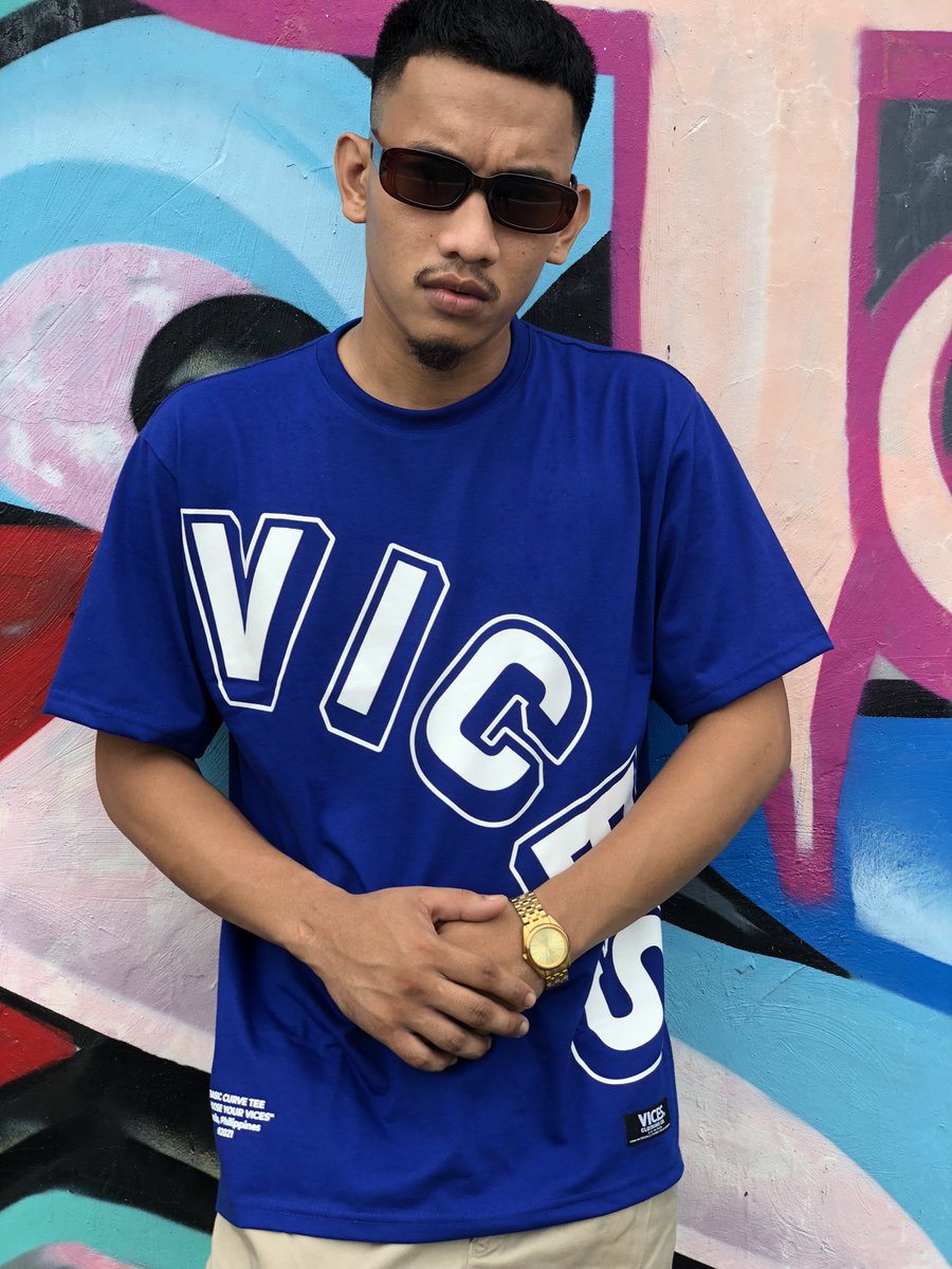 VicesClothing20's tweet photo. Basic Curve tee (Royal Blue) 🔵

₱550.00

In frame: Juan Grepor 

Score now: https://t.co/eEy7mrHBMj 🛒
#chooseyourvices #streetwearph #putonlocal https://t.co/x9vrs3dsNH