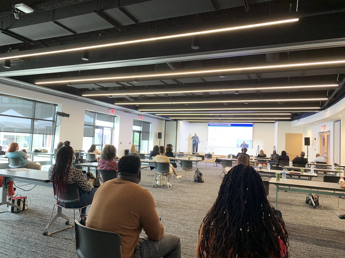 Visionstlouis's tweet photo. @rodneyamueller breaks down strategy for business owners in front of a socially distanced packed house at Vision 2021!
#visionstl2021 https://t.co/NEYzjw5E3I