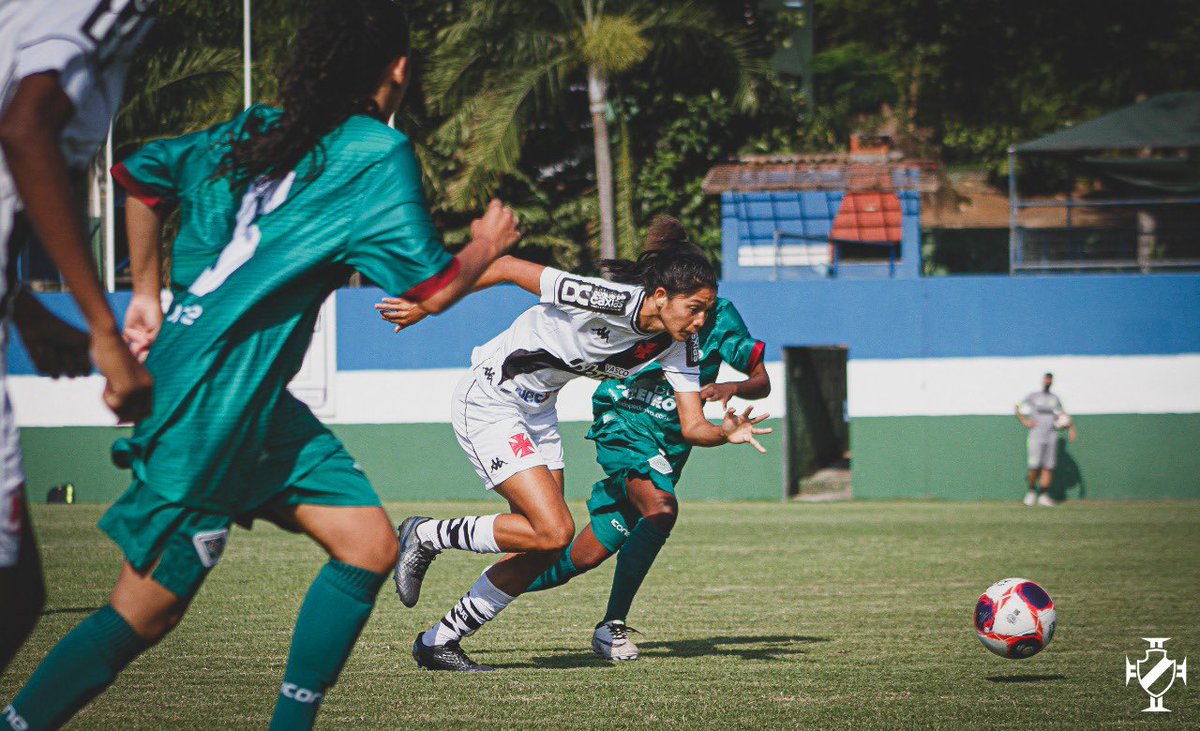 vasco_feminino's tweet photo. As Meninas da Colina estrearam no Carioca vencendo a Cabofriense por 15 a 0. A equipe se prepara para enfrentar o Serra Macaense, no próximo domingo (10/10), às 15h, no Estádio Nivaldo Pereira. A partida será transmitida pela Vasco TV.
📸 Matheus Lima/Vasco
#MeninasDaColina https://t.co/jRF7XaZgUK