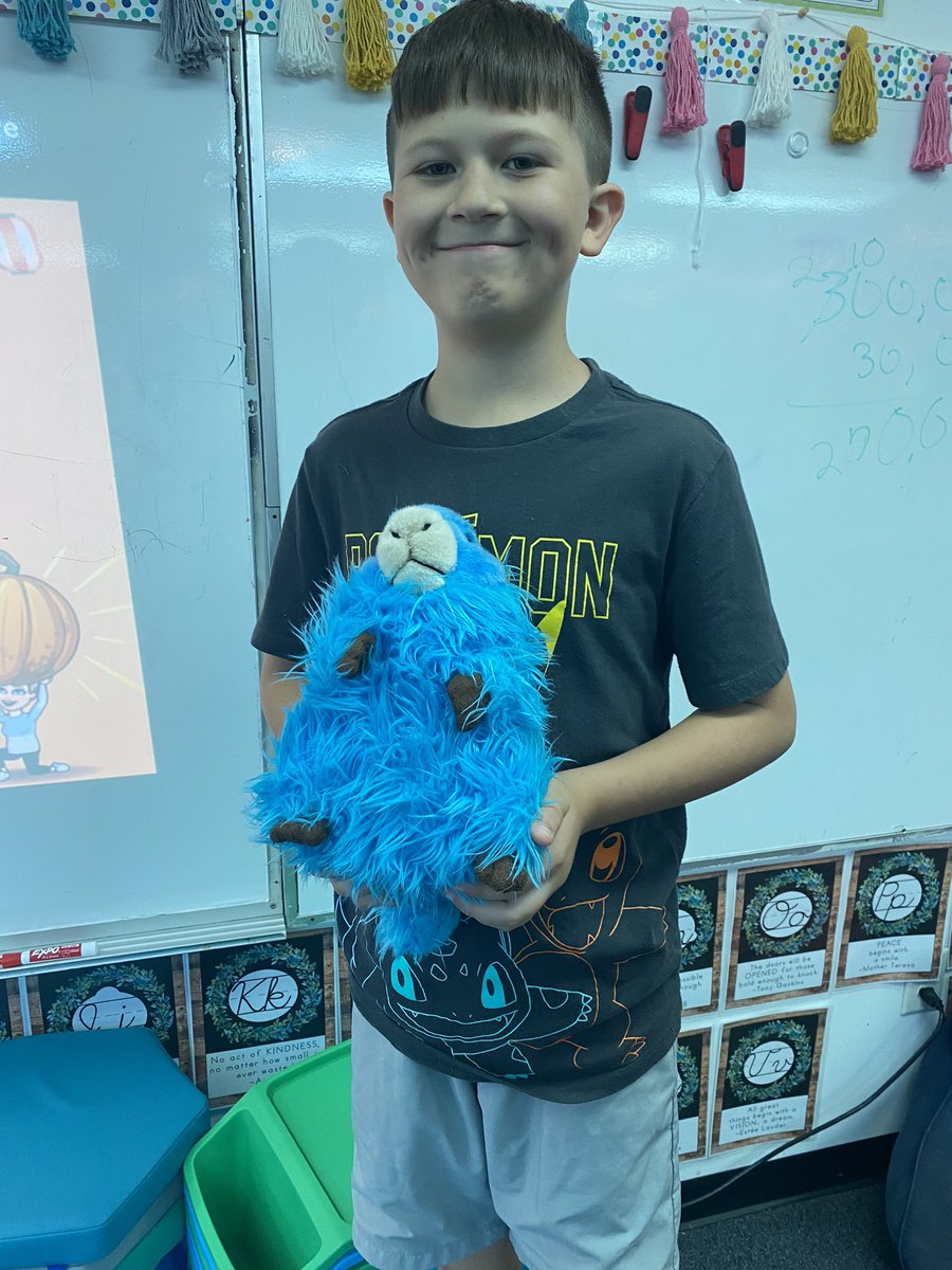 Miss Schoeneweis’ 4th Grade Class tweet media