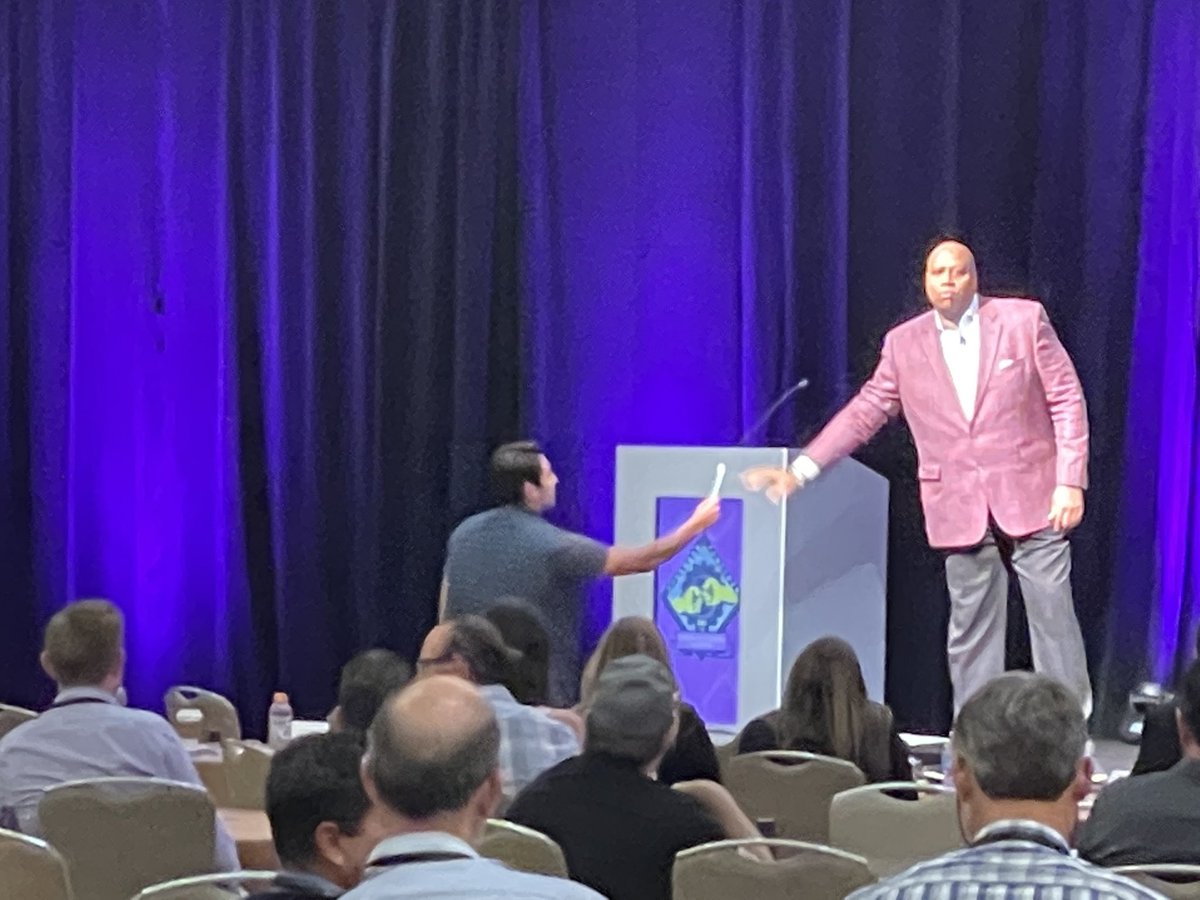 @walterbond tweet media