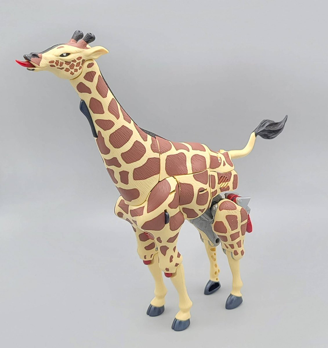 CybertronBeast's tweet photo. The second figure that I showed during the Trips To The Store segment during episode #454.
This is Longrack from Beast Wars Neo, and a truly awesome figure.
#Longrack #BeastWarsNeo #BeastWars @trnsmissions #Giraffe #BiggestBeastWarsFan
(2/3) https://t.co/PLUESB7Ejv