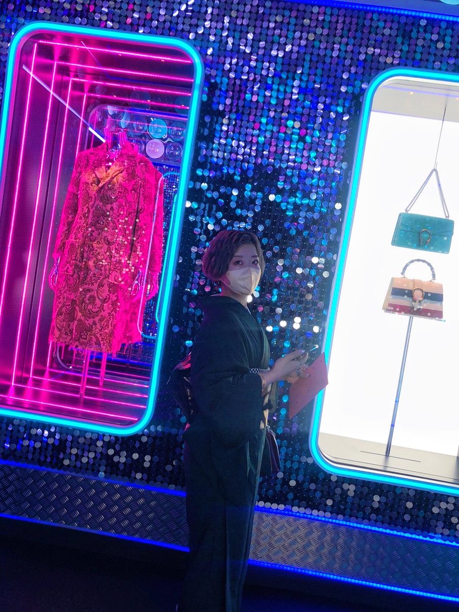 KimonoMio's tweet photo. 皆様お久しぶりです～！
着物でGUCCI GARDEN行ってきました✋

 #着物  #着物女子  #着物好きさんと繋がりたい  #グッチ  #GucciGarden  #Gucci100  #GUCCI https://t.co/8XOWXlHWWE