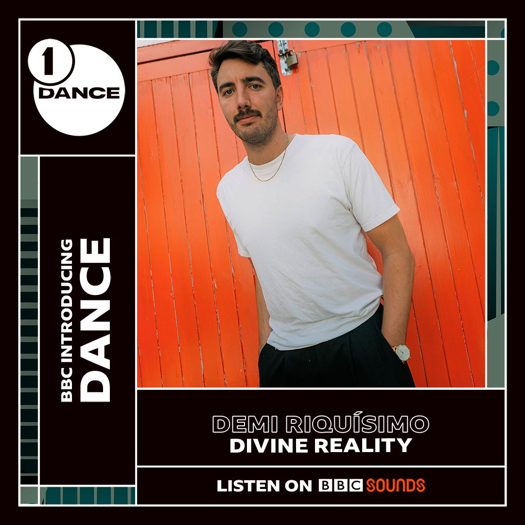 wholeent's tweet photo. Our boy @demiriquisimo EP new release ‘Divine Reality’ is on @bbcintroducing on @BBCR1 Dance with @JaguarWorldwide tonight at 10pm 🔥🔥🔥🔥🔥 Tune in 😎
#wholeent #music #london #newmusic #demiriquisimo #bbcintroducing #bbradio1 #livemusic #divinereality https://t.co/BAXJAiEbbx