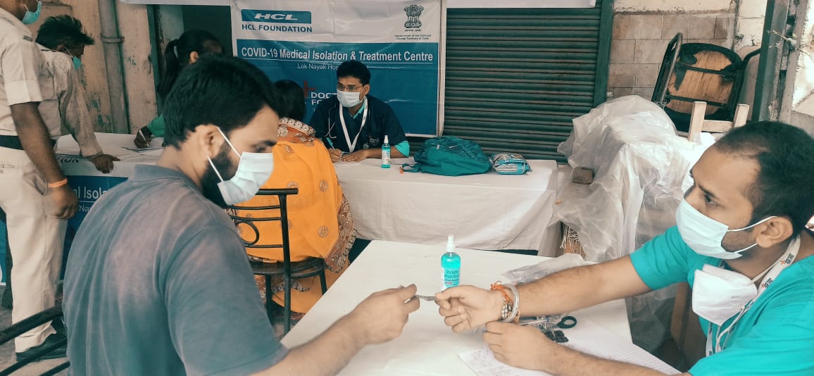 The team of #Madadvahini &amp; <a href="/DFYIndia/">Doctors For You</a> continues to reach out to as many needy as possible. 
Today #Madadvahini reached Ballimaran for providing medical assistance &amp; free medical aid to more than 70 people.
#मददवाहिनी_सदैव_लोकसेवा_के_लिए_तत्पर।