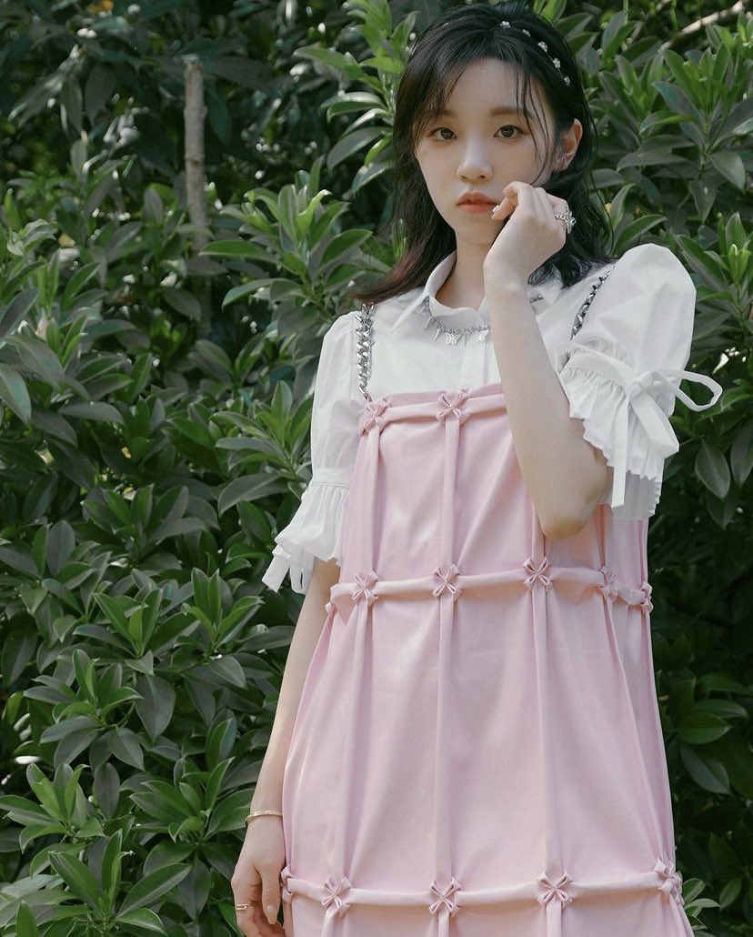 ً (@yuqisource) on Twitter photo 