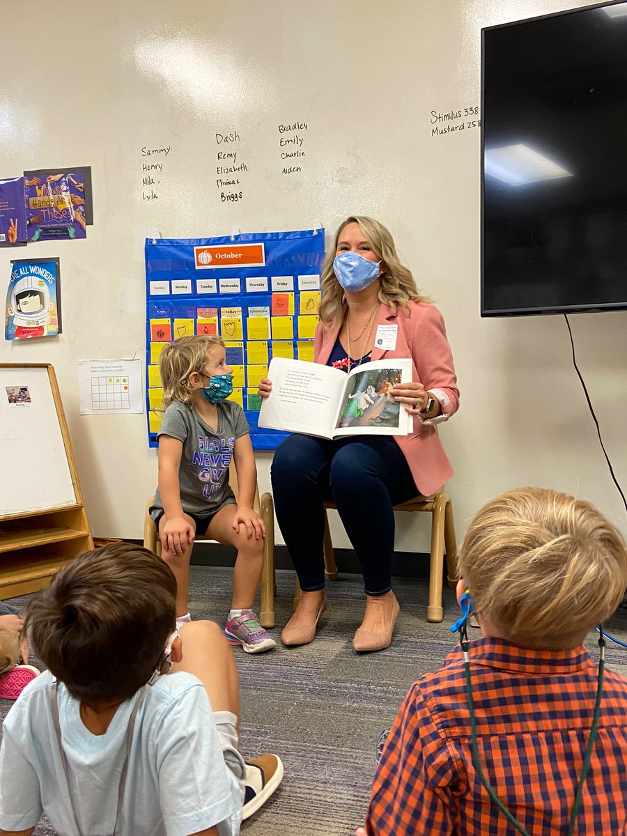 Anne Riley tweet media