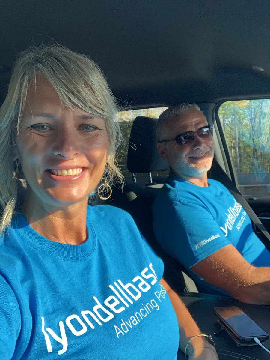 mlmitchell's tweet image. Headed to Houma LA with supplies. Thank you @LyondellBasell for Advancing Good! #HurricaneIda