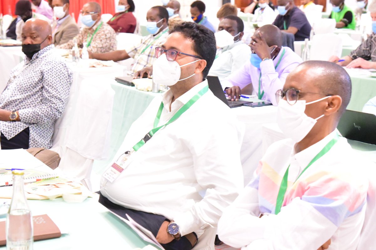 EACAffairsKenya's tweet photo. Addressing delegates during the 9th African Grain Trade Summit EAC PS @KevitDesai lauded the adoption of technology by @EAGrainCouncil which has eased business operations within the grain value chain @AGRAAlliance https://t.co/px99U6sXbA