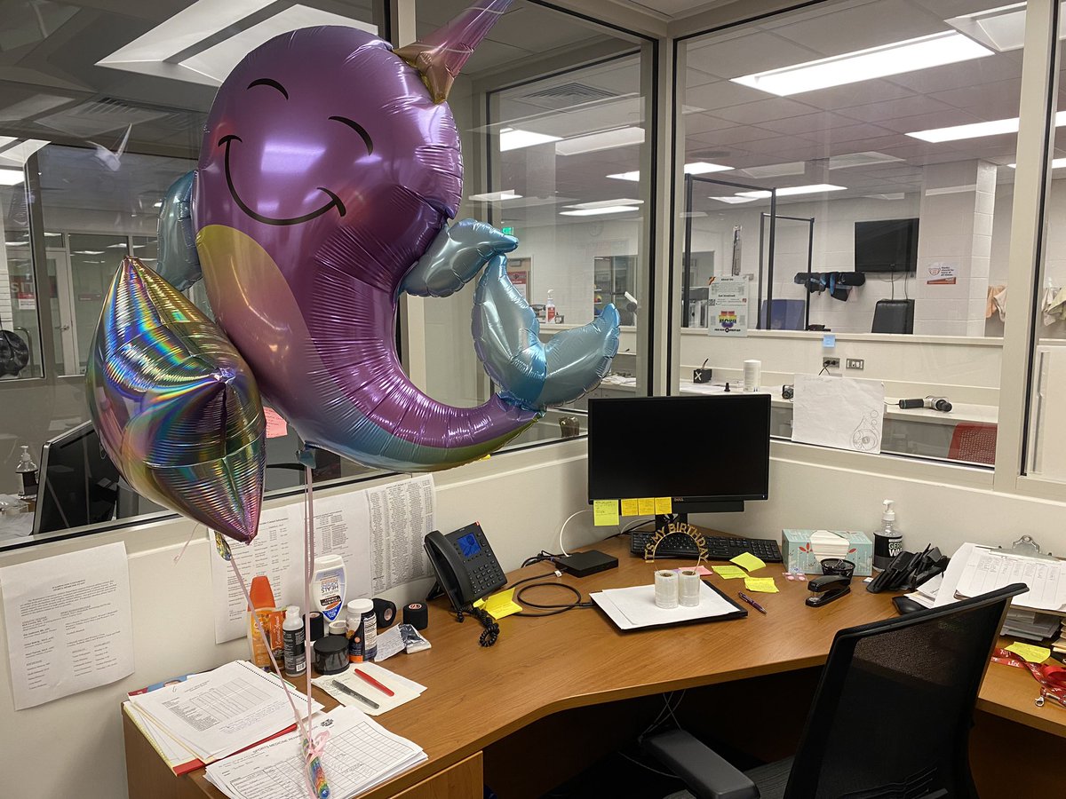 Hill_ATC's tweet photo. I work with some amazing and thoughtful people! But most of all I am so appreciative for @pngswim surprising me and showing me some love on my birthday! Thank you to all my teams for helping me celebrate!! @WASHU_XCTF  @WASHUVolleyball @WASHUSoftball @WASHUwSoccer @WashUwTennis https://t.co/9OqOW811rC