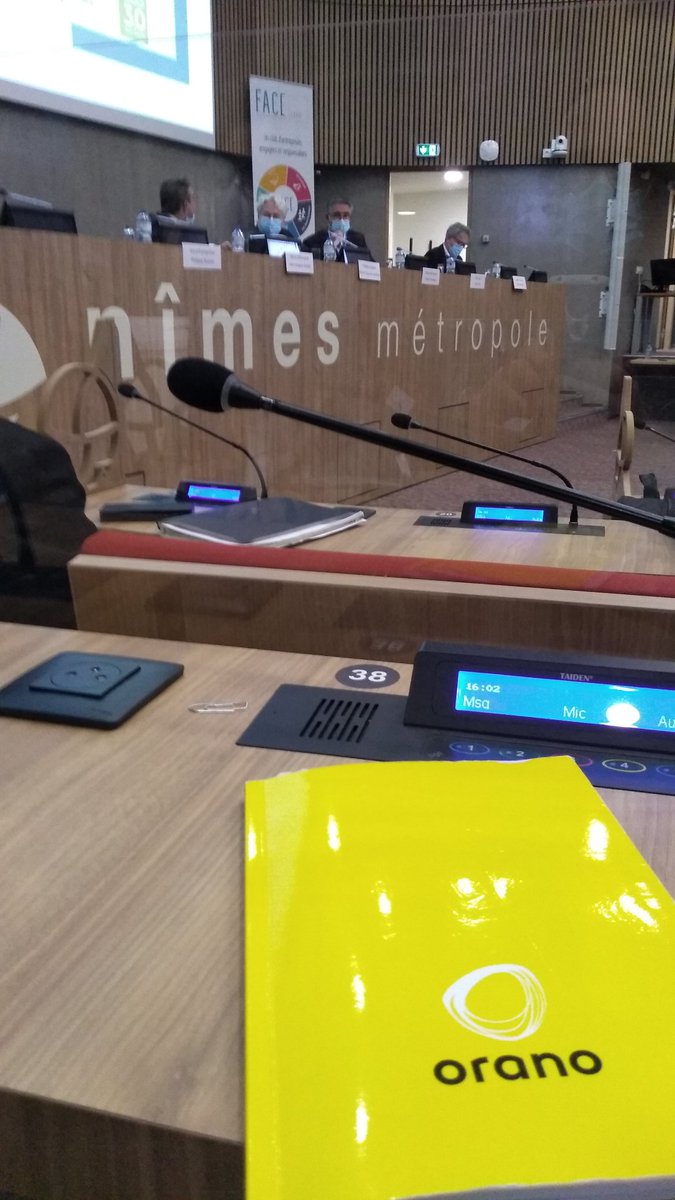 Dans l'hémicycle de <a href="/NimesMetropole/">Nîmes Métropole</a> avec les élus  et @Prefete30 nous participons à la Rencontre du Mécénat #insertion #formation professionnelle. Une organisation <a href="/FACEGard/">FACE Gard</a> qui nous permet de tenir notre #engagement Charte Entreprise Inclusive signée avec l'Etat en 2019.