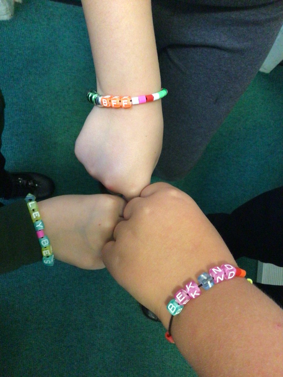 RachelH99530489's tweet photo. Our BU group had a great time today discussing what qualities we think are important in our friends. Here are the friendship bracelets we made today. @Broadwoodschool https://t.co/EB6dzCxgGD