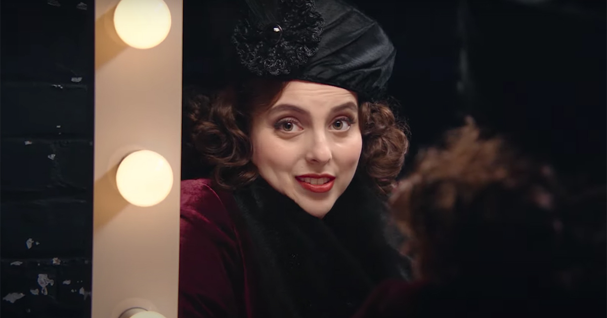 theatermania's tweet photo. Watch the TV commercial for @FunnyGirlBwy, introducing @BeanieFeldstein as Fanny Brice for the first time → https://t.co/TTFQI5zW3a https://t.co/T5Pn7Qrr44