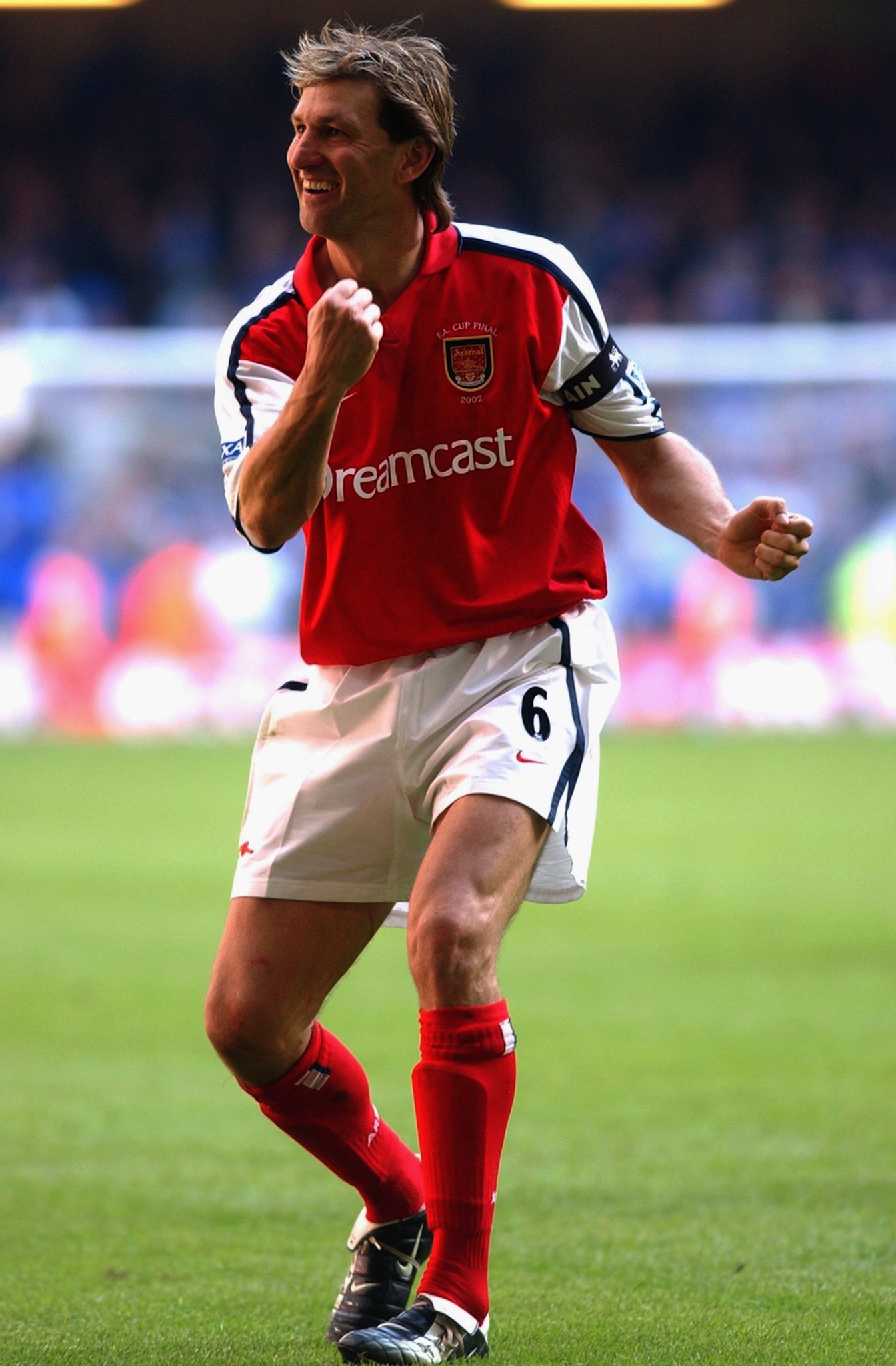 Happy birthday to 4  x winner Tony Adams!   with  with 