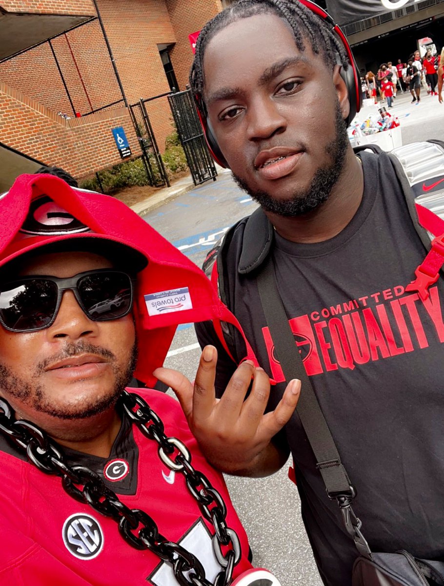 MARIOGA12000's tweet photo. DL
JONATHAN
JEFFERSON #ArkvsUga #SaturdayInAthens #goDawgs πΆπΎ https://t.co/H8wQVvf8tp
