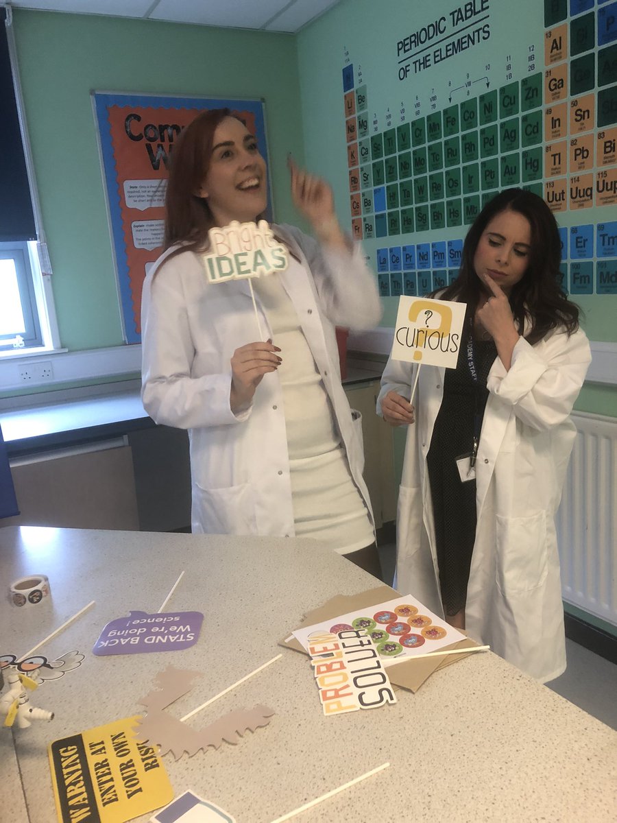 scienceHOD1's tweet photo. @AlbionAcademy science department we’re ready! We’re dissecting hearts, exploding bubbles and the van der graaff 👩🏻‍🔬 https://t.co/qYM2L69nVq