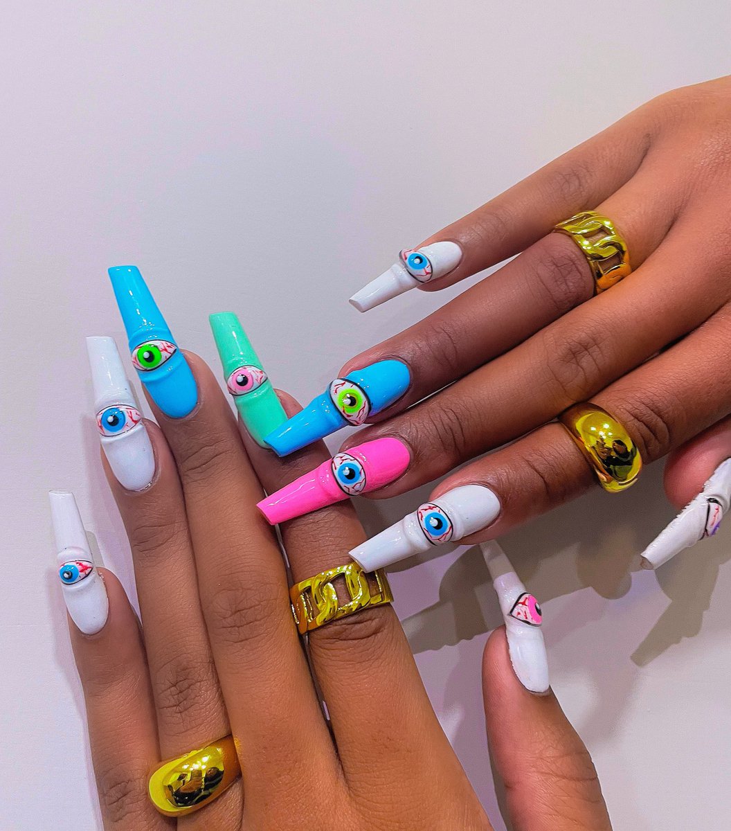 theestallion's tweet photo. New $et 👁👁 https://t.co/Am2tFZ4dbq