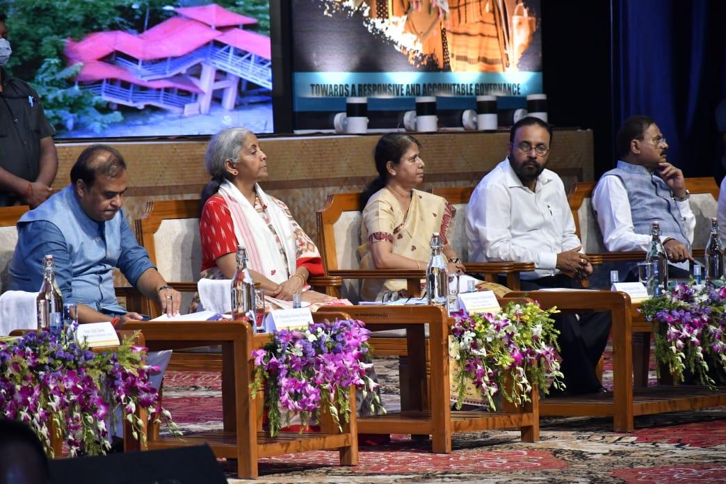 keshab_mahanta's tweet photo. Hon'ble Union Finance Minister @nsitharaman ji today launched the Right to Public Services web portal at @SKalakshetra in presence of Hon'ble CM @himantabiswa dangoriya. Attended the ceremony along with colleague Ministers @AjantaNeog @ATULBORA2 &amp; @cmpatowary.

@nsitharamanoffc https://t.co/eChkiDS2Pp