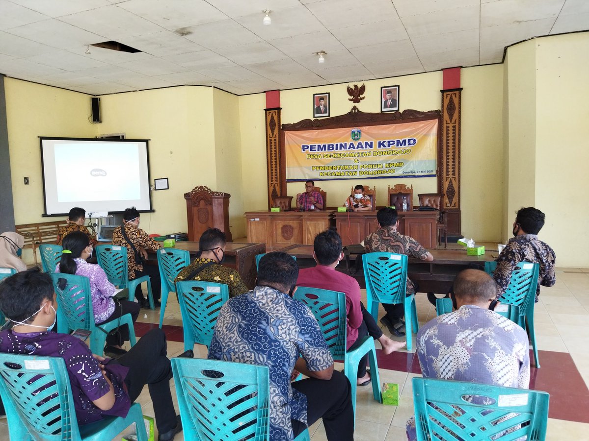 SKadarini's tweet photo. Peningkatan Kapasitas KPMD
Sebagai sarana mewujudkan KPMD sebagai ujung tombak pemberdayaan masyarakat di desa yang terampil dan berdedikasi bagi kemajuan desa https://t.co/53CiAN56qz