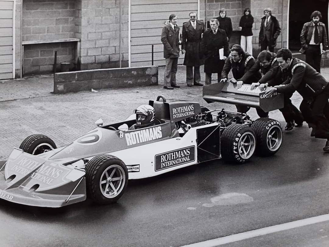 popsyosh34's tweet image. #TestThursday
November 1976.
March 2-4-0
Ian Scheckter 

#FBgold