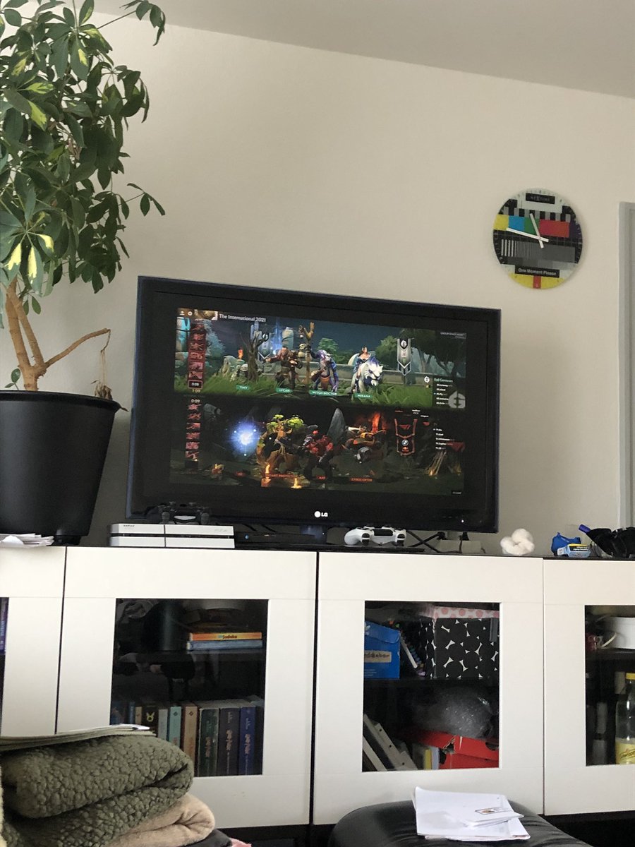 Fuck me i love TI and the hype #LIVEEVIL #2ez4rtz