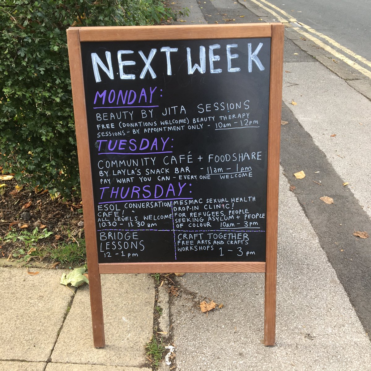 We've got a busy week coming up at Woodhouse Community Centre! 
Saturday: ART TASTES with <a href="/AirePlaceStudio/">Aire Place Studios</a>  
Monday: Beauty by Jita sessions 
Tuesday: Community Cafe
Thursday: ESOL conversation cafe, @yorkshiremesmac drop-in, bridge lessons, craft workshops w. <a href="/InkwellArts/">Inkwell Arts</a>