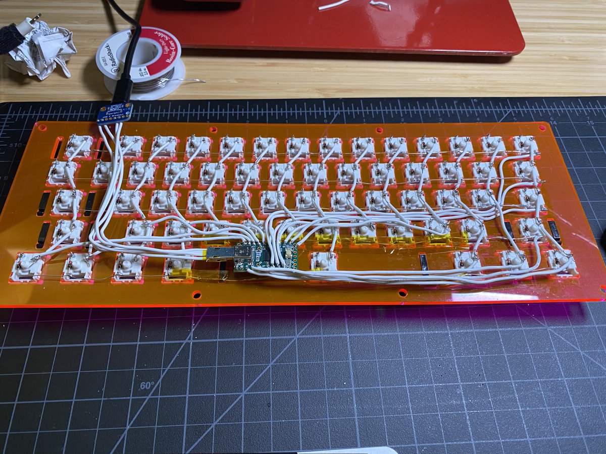 scottpenrose's tweet photo. @donttrythis @NY_Comic_Con Love Canal Plastics Center. Got the acrylic I used for my custom hand wired mechanical keyboard there. Shout out to @fatcatFABLAB where I laser cut it. https://t.co/6fuuNKWU3V