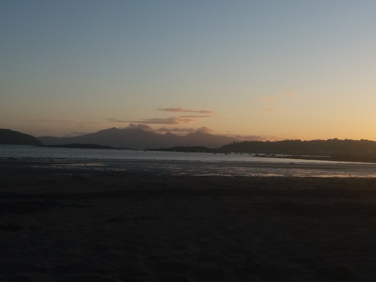 Marine_nineteen's tweet photo. A few pictures from placement - sadly lost a lot of my good pictures from the first month or so by falling into a rockpool with my phone in hand 🤦‍♀️ https://t.co/E4A1G6QbMU