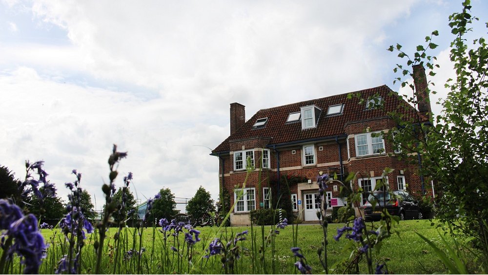 We're delighted to announce that the world renowned @ADRU_Bethlem will be hosting a series of events on Tuesday 12 October as part of City Lit's Mental Wealth Festival. They are partnering with @Bethlem_Gallery and @bethlemmuseum. Find out more 👉 bit.ly/3BkCtAs