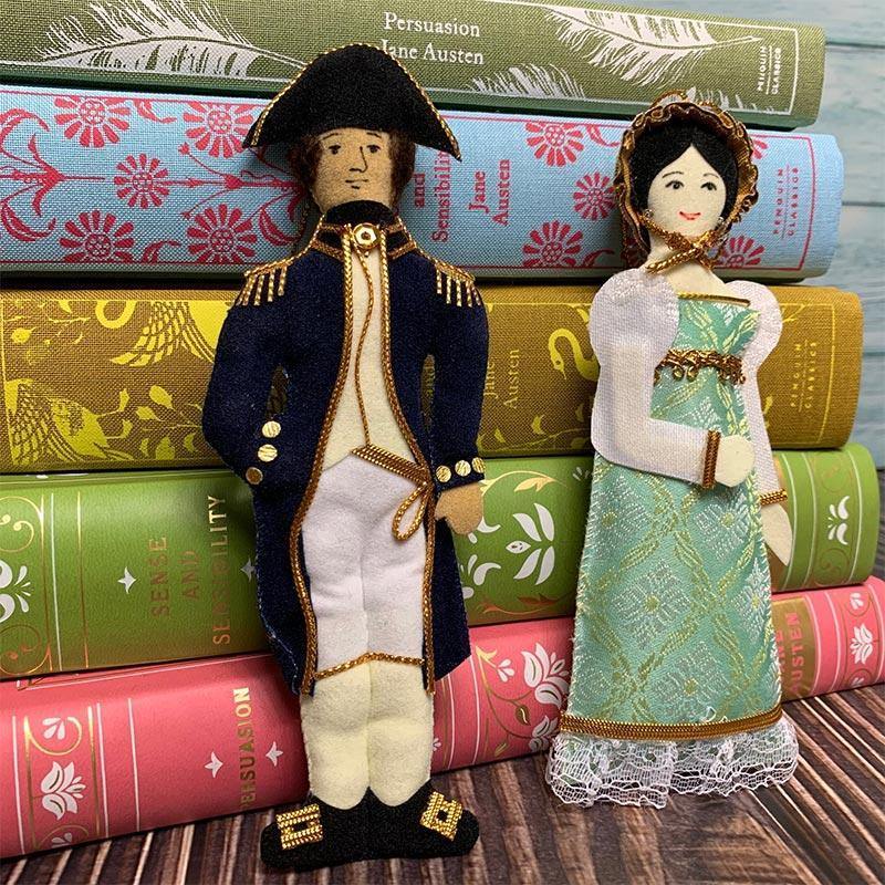 Captain Wentworth Doll - Joining our range of delightful Jane Austen themed decoration dolls.
bit.ly/3uNLYWe
🌏We ship Worldwide!🌍
#janeausten #captainwentworth #anneelliot