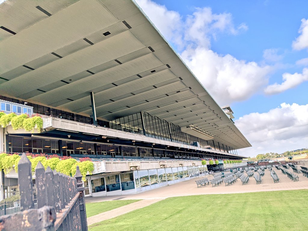 ベルモントパーク競馬場 Twitter Search Twitter