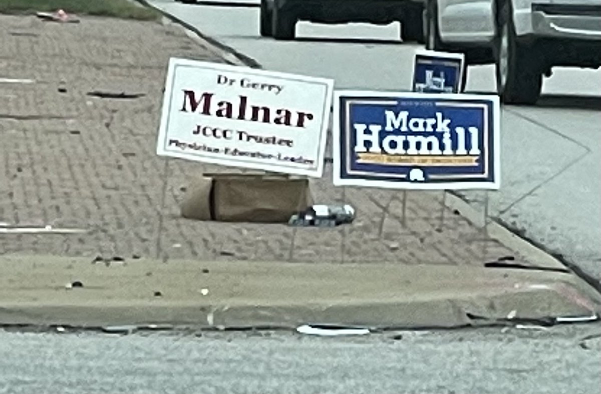 Spotted around OP.. @HamillHimself for JCCC Board of Trustee??