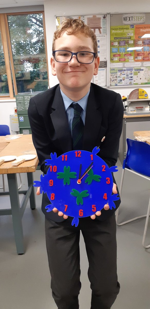 Another great session of DT club where some students finished making their fantastic laser cut clocks. <a href="/ChiswickSchool/">Chiswick School</a> #ambitiousandproud #designermaker