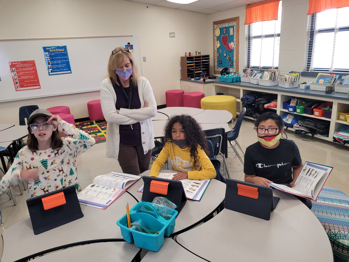 MariaPier4's tweet photo. Intercession 2021 
100% Engagement @CoyotesNixon @mselliot2015  @GetKahoot #IamEPISD https://t.co/94EfH5dr9K