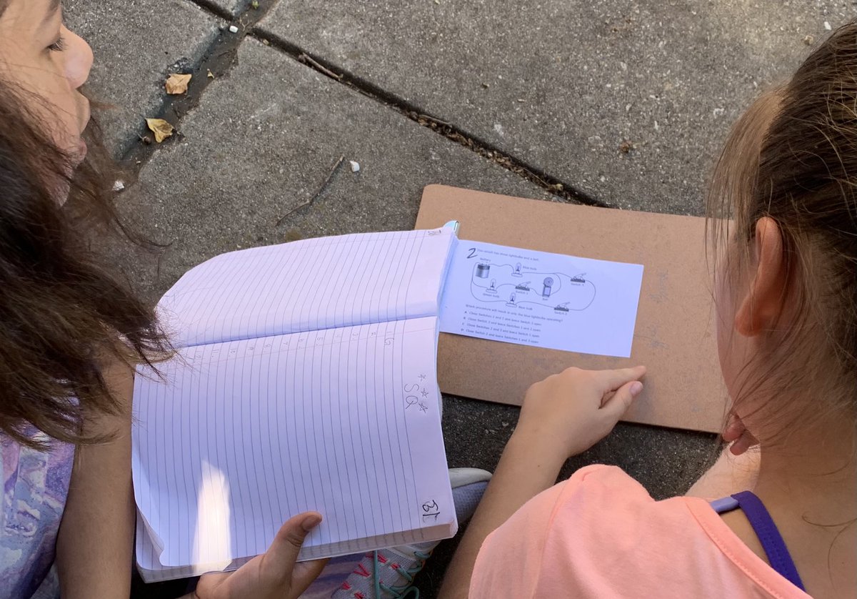 TollingerT's tweet image. Great science formative assessment in the fresh air today using the Brain in the Game activity from @lead4ward. @RiddleElem @mcleodl @friscoisd #FisdElemSci #CriticalThinking