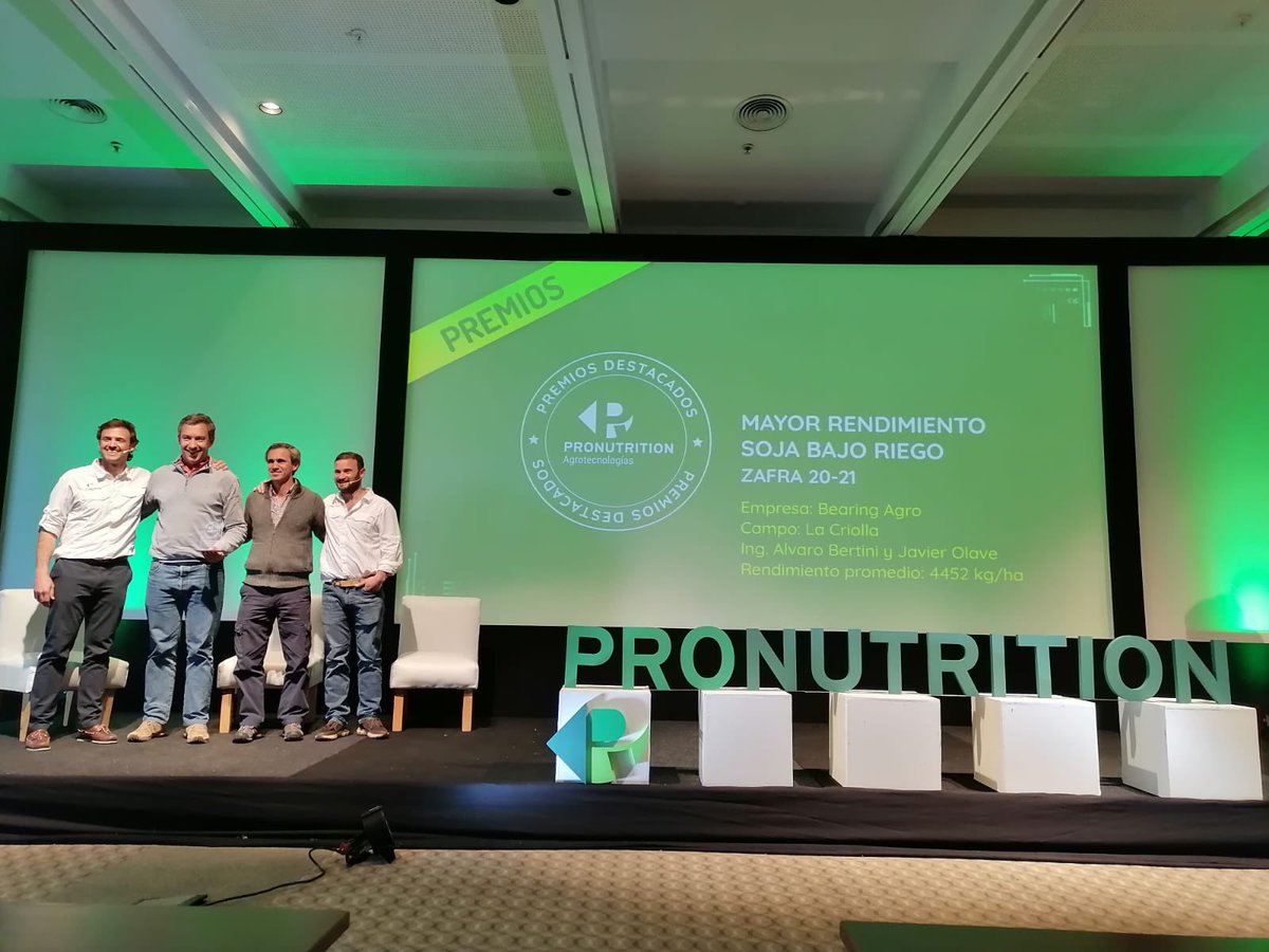Pro_NutritionAg's tweet photo. ¡Entrega de premios!🏆
.
✅Mayor rendimiento soja secano. zafra 20/21
✅Mayor rendimiento soja bajo riego. Zafra 20/21
.
.@Pro_NutritionAg https://t.co/re4nuq0d0J