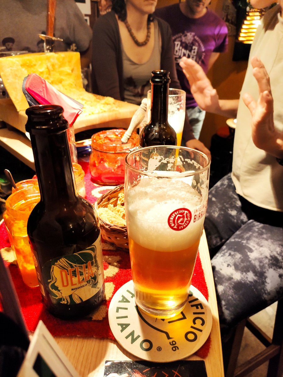 RikiTornado's tweet photo. #tipopilsday @AssSinglot @IlBirrificio 🍺🤘 https://t.co/bdwxgsvVRR