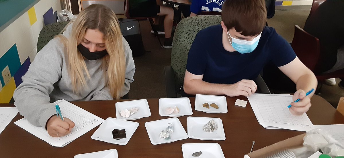 Christy Sandell tweet media